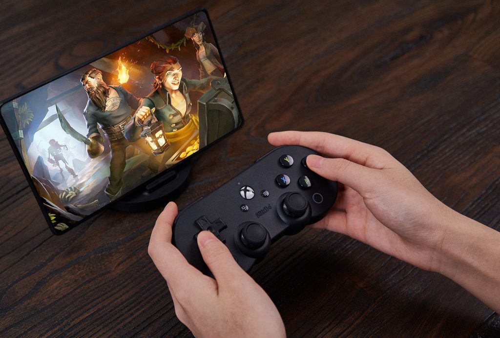 Xbox x 8Bitdo controller with tablet